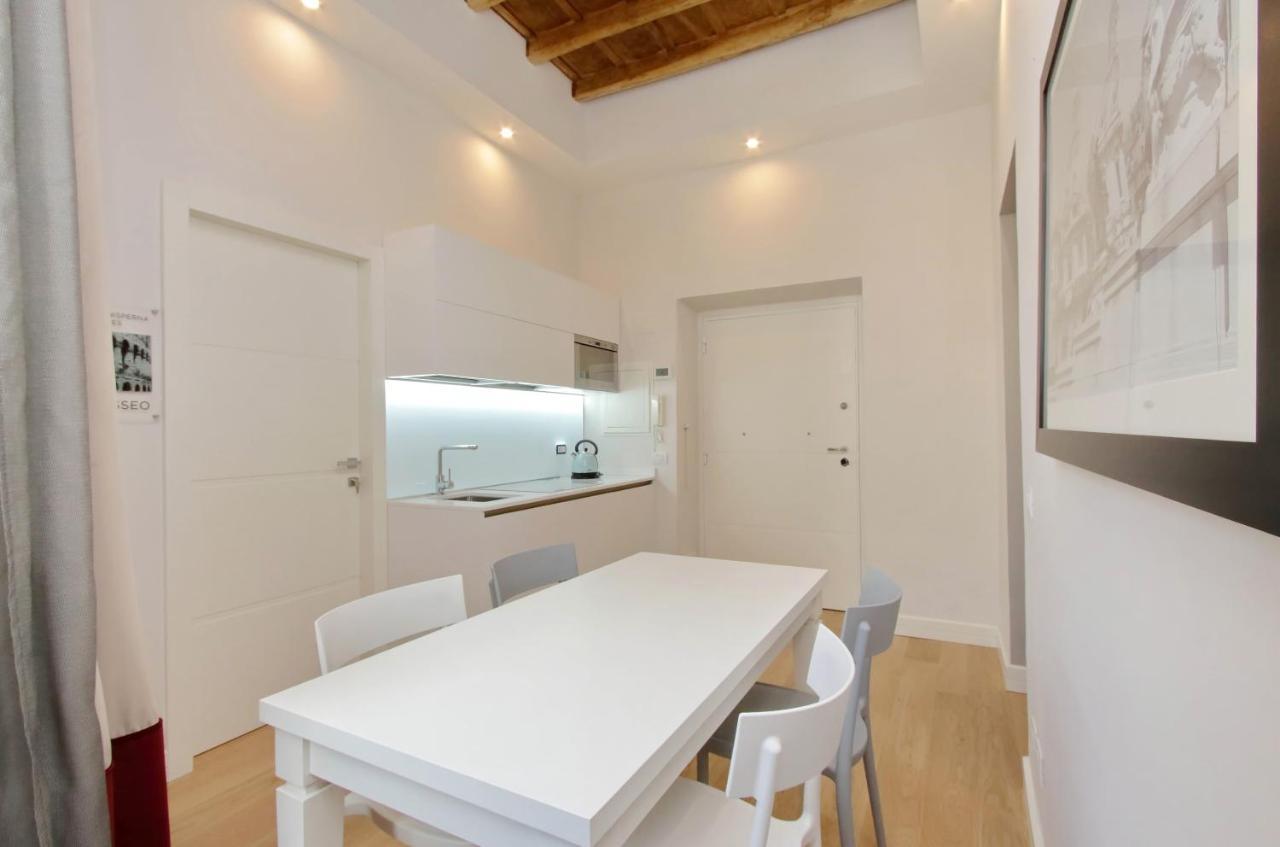 Monti Panisperna Suites Рим Экстерьер фото