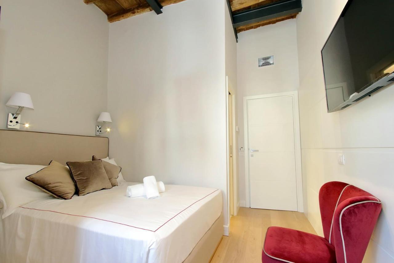 Monti Panisperna Suites Рим Экстерьер фото